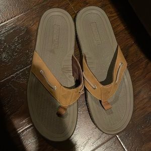 Sperry Top Sider Flip Flops